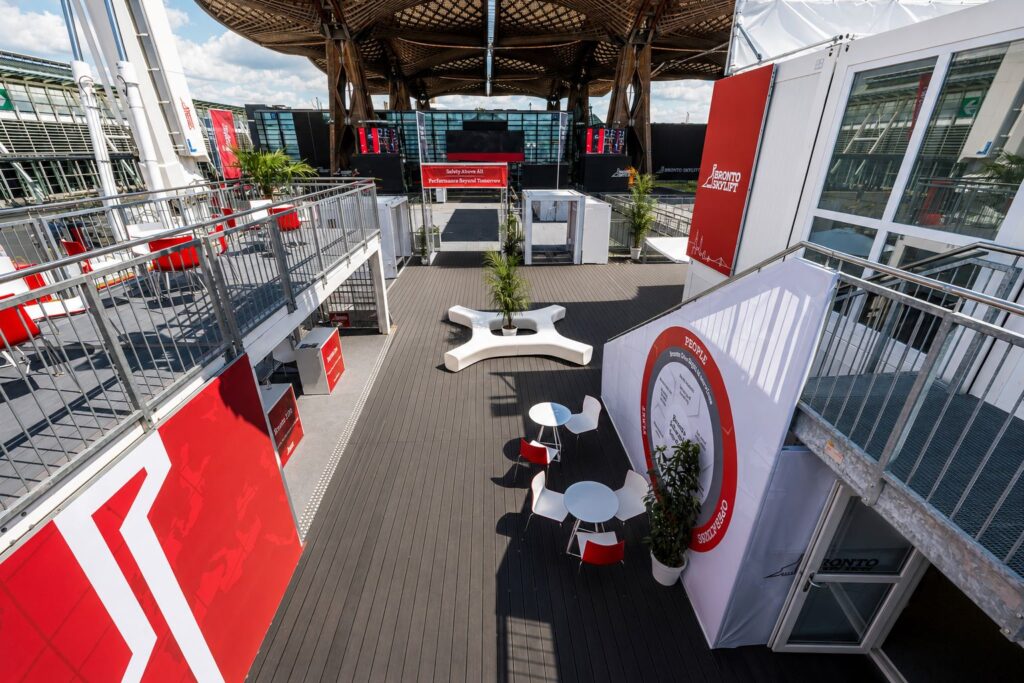Messestand Bronto Skylift @ Interschutz 2026